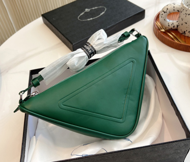 22ss Hot Fashion luxurys designers wallet leather Women coin purse with five colors shoulder bag
