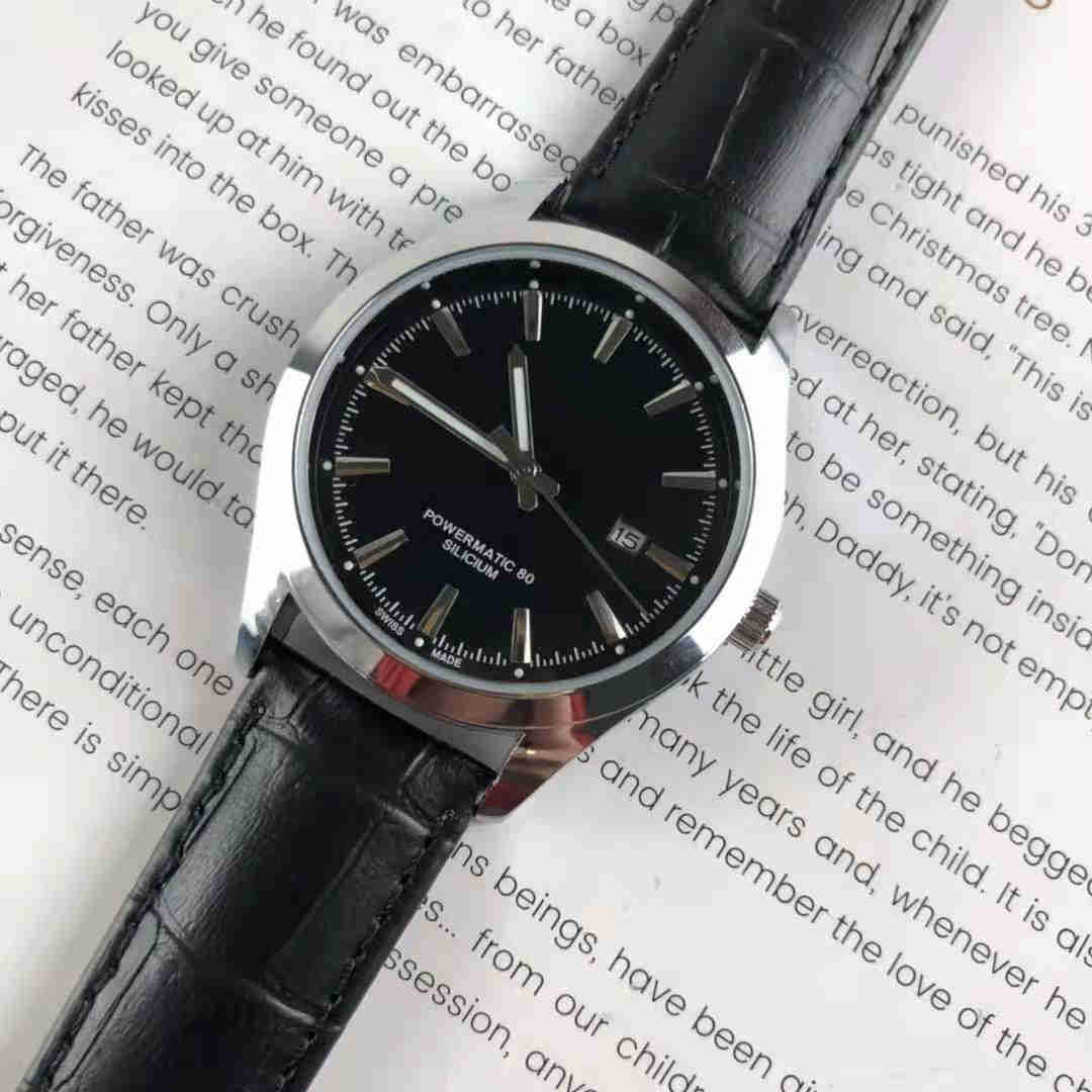 

2022 Fashion Casual Men's Watch Quartz battery stainless steel panel displays calendar business wrist strap skin