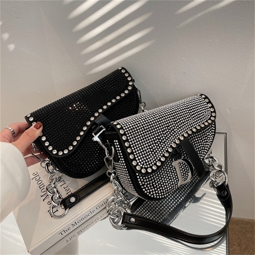 88% de rabais des sacs de soir←e Vente de d←douane
