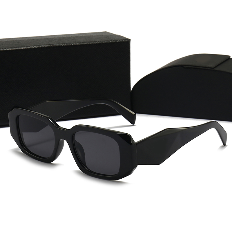 

Fashion Designer Sunglasses Classic Eyeglasses Goggle Outdoor Beach Sun Glasses For Man Woman 7 Color Optional Triangular signature gafas para el sol de mujer