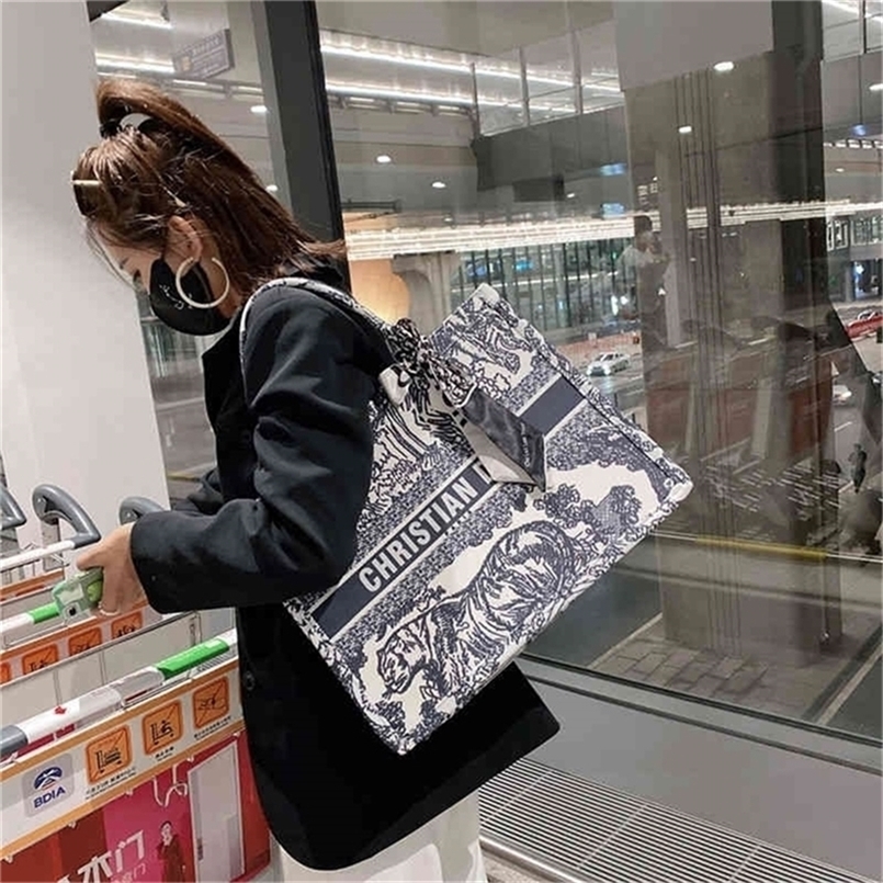 Sacs de soir￩e pas chers 69% sur les sorts de vente Sacs de tendance Sen Sen de style ￩tranger Explosion Lettre Shopping Versatile Femme ￩tudiant