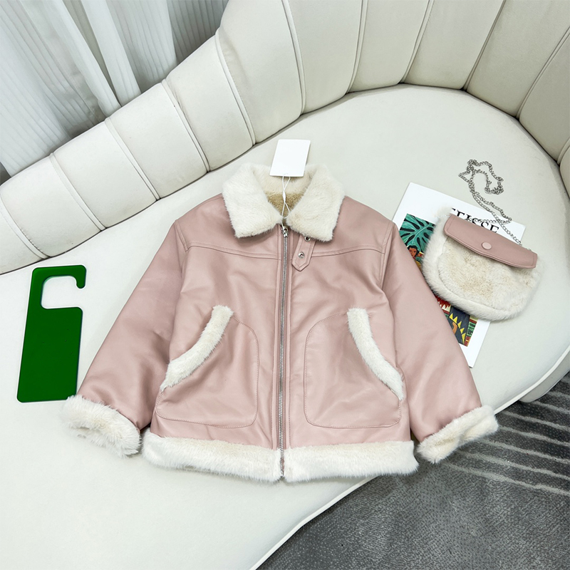

Baby Designer Clothes Down Coat Fashion Children's Winter New Fur One Chain Long Sleeve Boys And Girls Rabbit Hair Velvet Jacket Overcoat Kids Clothing, Make up the different price