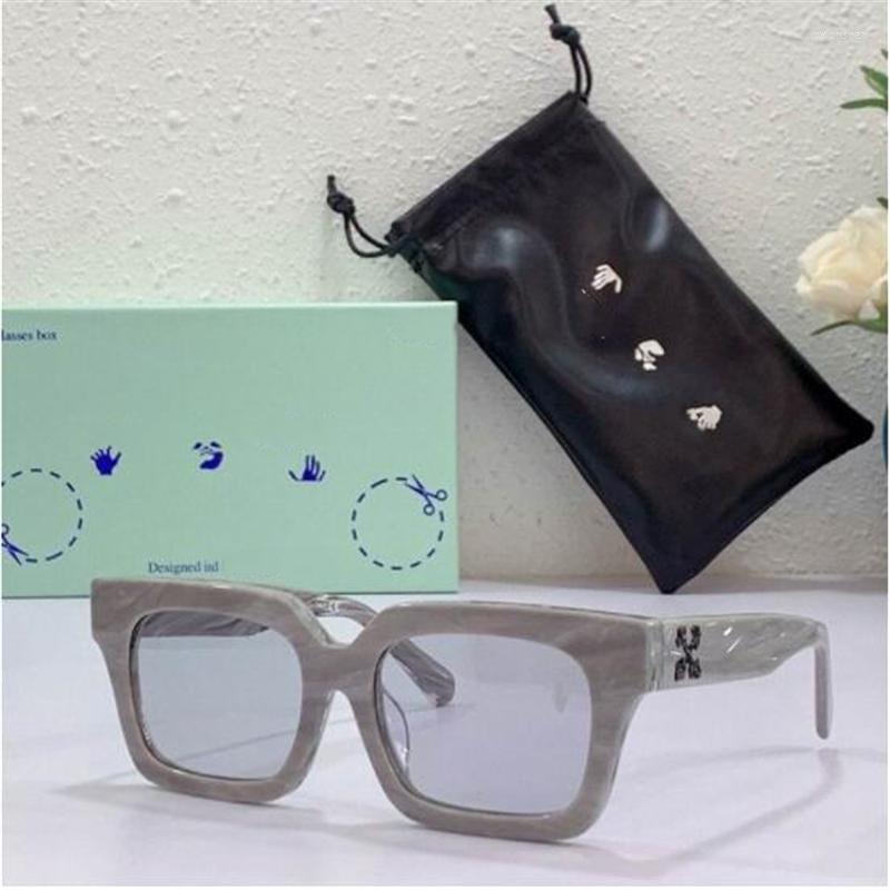

Sunglasses Grey Marble Frame Lady Square Glasses Original Green Box