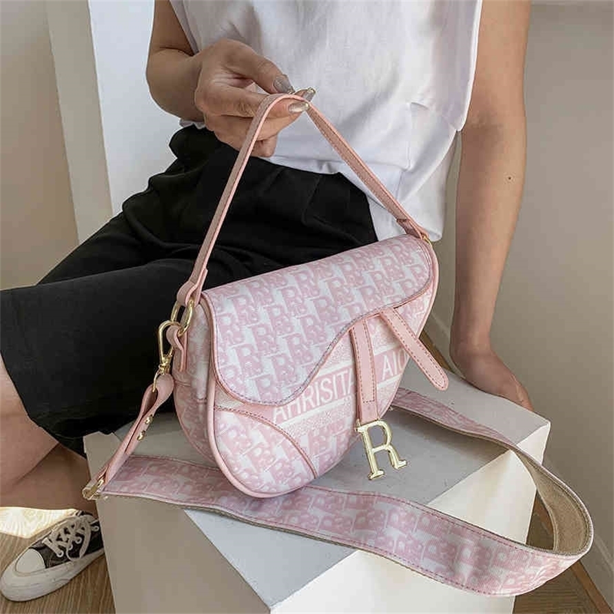 55% de réduction sur les sacs de soirée Outlet Vente en ligne Sacs pour femmes Sacs Single Portable Messenger Aaisselle étrangère Saddle Style6me