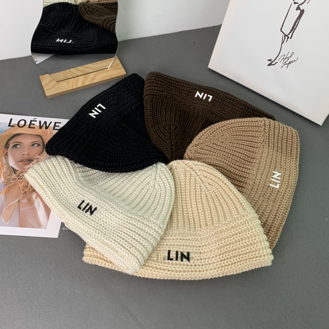 

Designer Hat C Letter Autumn Winter Five-color Knitted Cap Warm Fashion Cap, Black