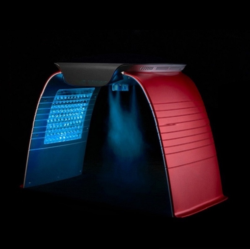 2022 Newest PDT LED Light Therapy Facial Machine Photodynamic Skin Rejuvenation Beauty Device Face Steam Hot and Cold Nano Spray