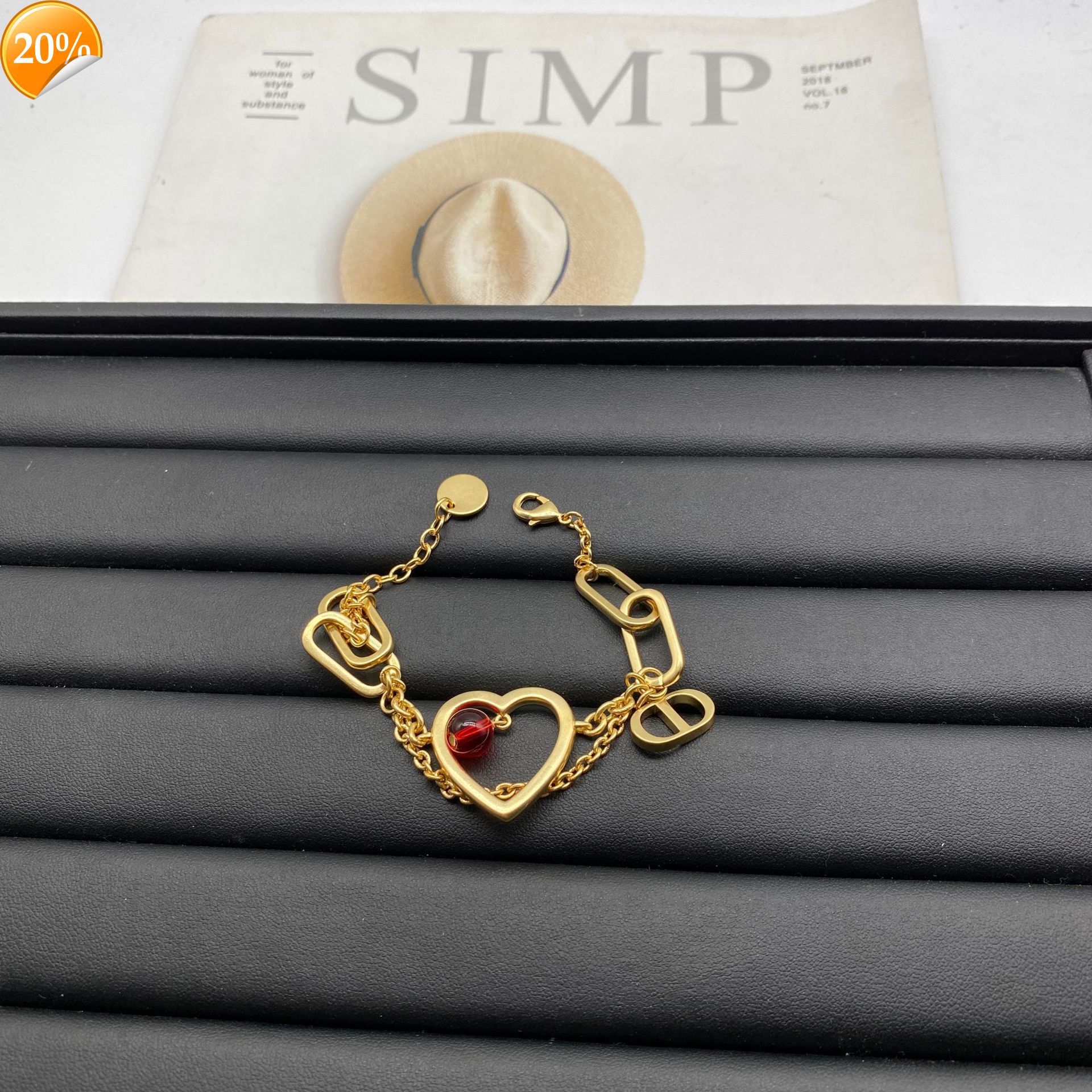 Design de mode haut de gamme Collier pour femmes romantique Simple Sweet Love Bracelet Perl Earrs Gift Female Gift