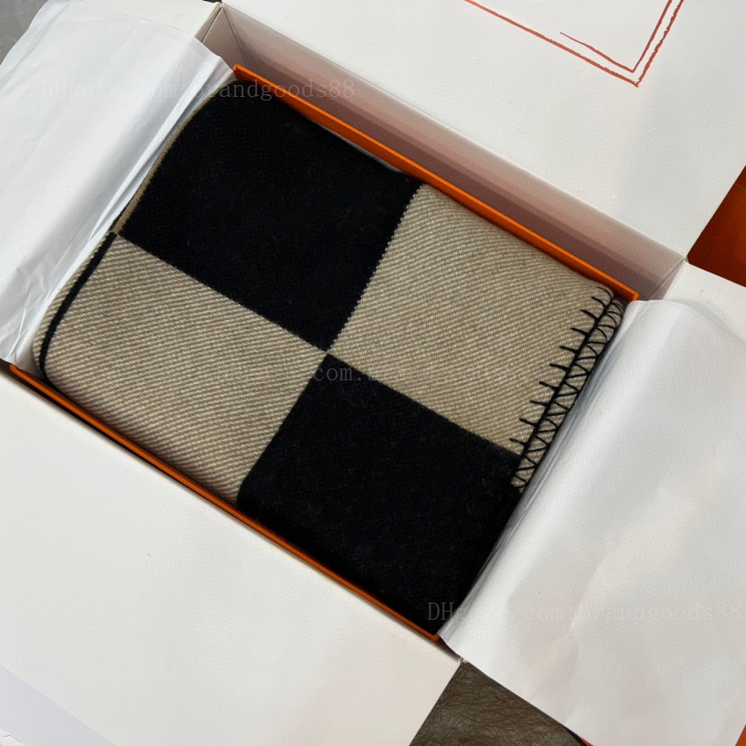 

Luxurious Scarves Classic letters Orange H Blanket Shawls Designer Blankets Wool Shawl Air Quilt Wool Scarf Wholesale Portable Home Travel Outdoor Warm Sofa wraps