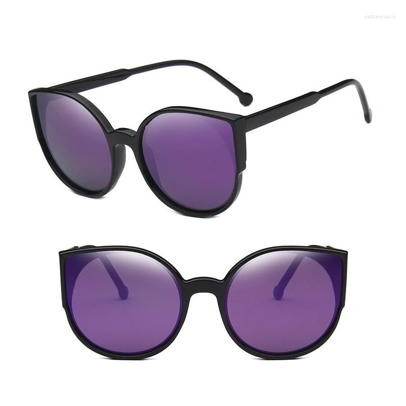 

Sunglasses Selling Fashion Funky Oversized Cat Eye Shades Women Plain Frame Flat Lens Colorful UV Protection Sunnies