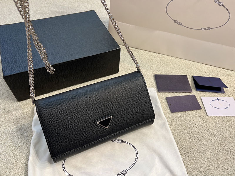 2022 Hot Classic Luxury Designer Sac ¢ bandouli│re Plain avec cha○ne Sac de messager ¢ six couleurs adapt← ¢ diff←rentes occasions