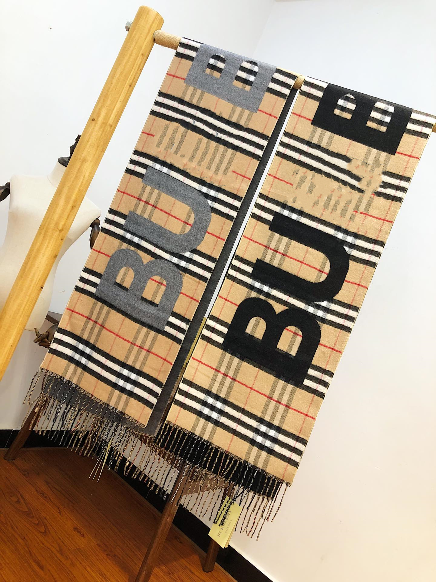 

Scarves Designer Nice Quality 2022 Female Scarf Autumn Winter Women Cashmere Scarves Classic Palid Pattern Long Shawl Soft Wraps Headband