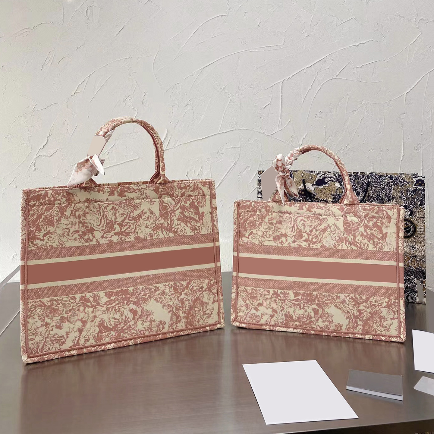 

Designers handbags tote bag women handbag purse totes luxury Shoulder bag Elegant Pattern diversification large capacity wallet Different sizes styles very good, No:11