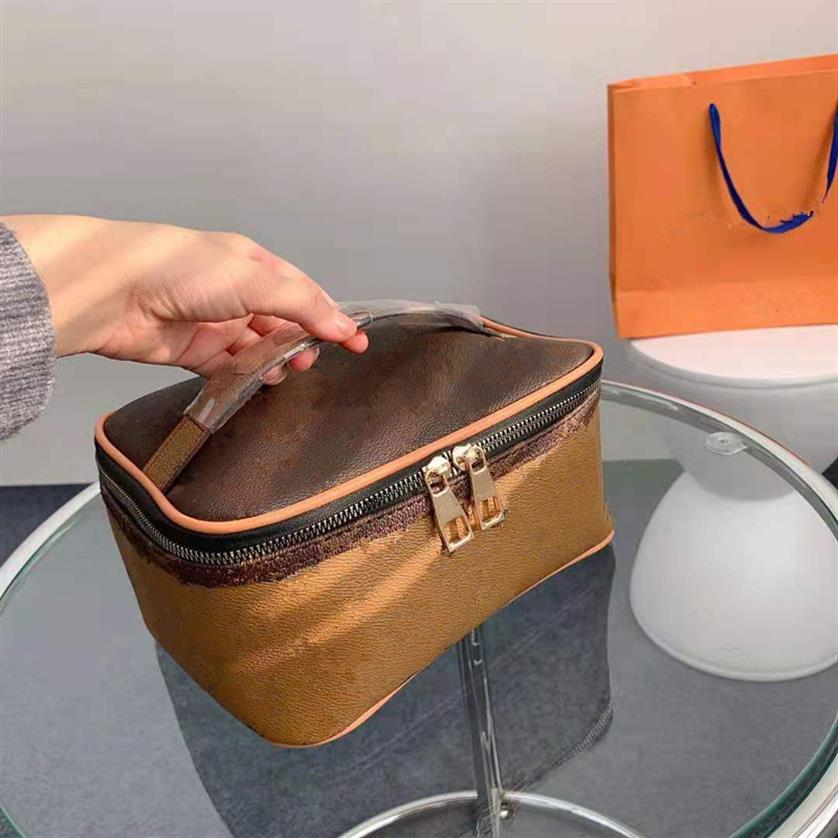 

Luxury Makeup Bags Designer Toiletry Pouch Cosmetic Women purse Designers Cases Make Up Bag Lady Travel-Bags Clutch Handbags Purse261E, C5(with white lletter flower vhome)