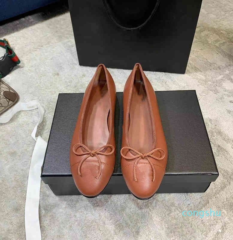 

Brand Casual Shoes Women 'S Ballet Flats Leather Loafers Women Hoes Ladies Shoes Bling Silver Round Toe Glossy33