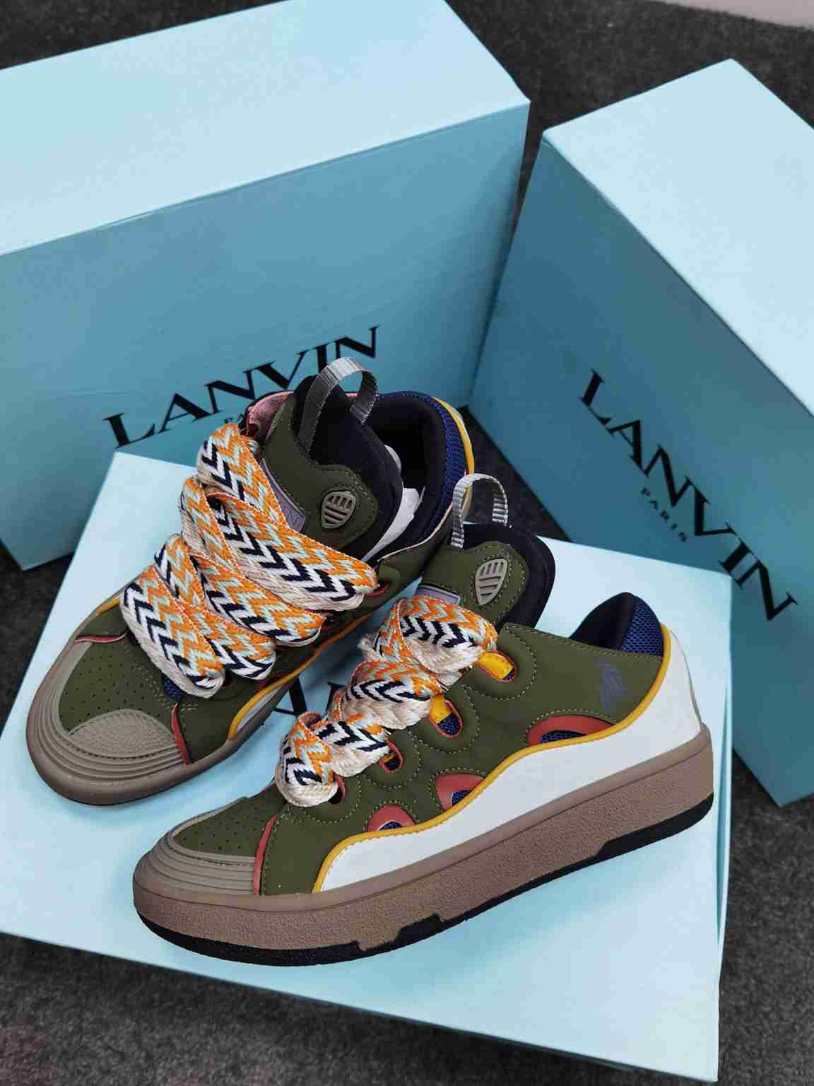 35Color ASH Sandales designer hommes femmes chaussures de sport de luxe en cuir gaufré baskets classiques Stretch 36-44