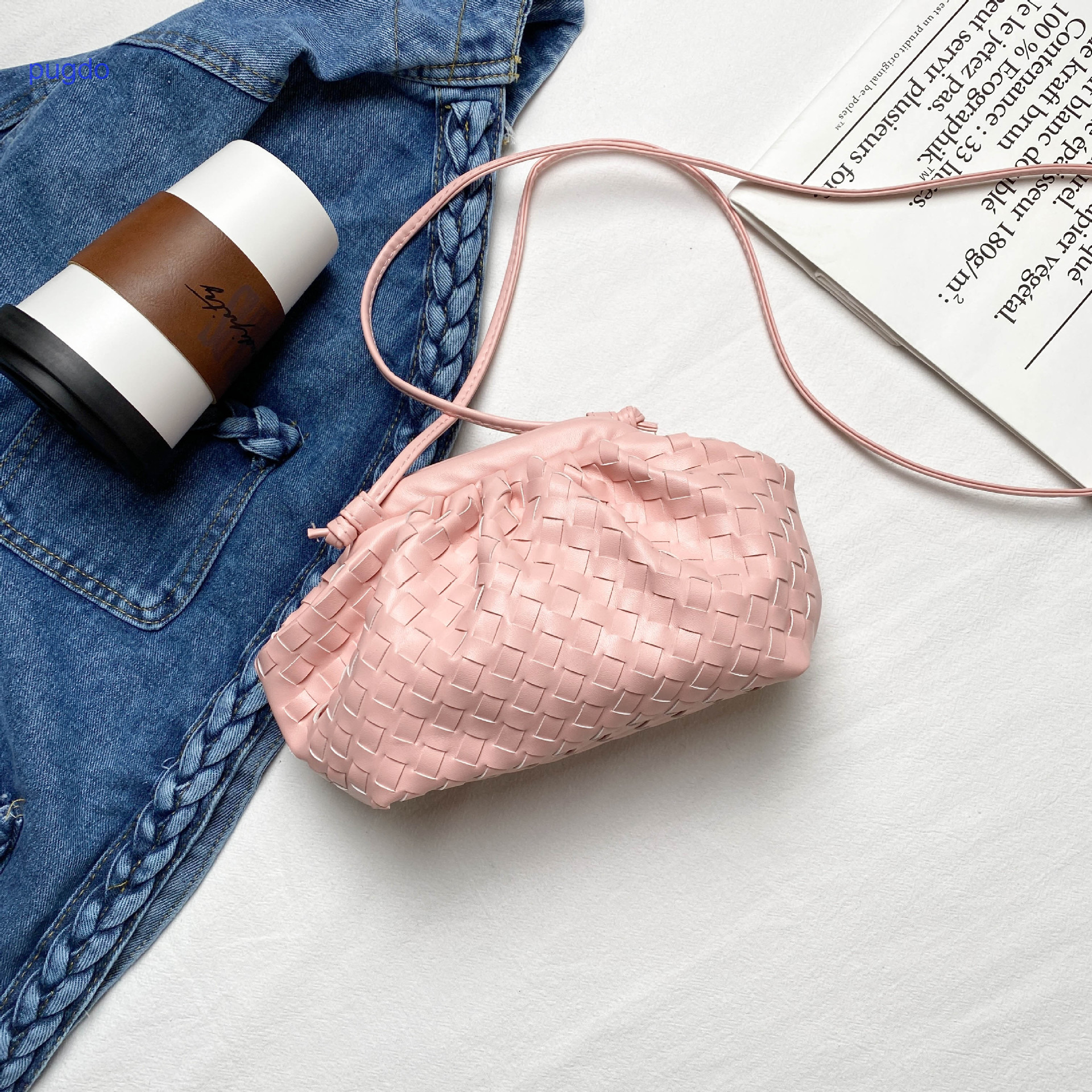 

Luxury Designer Bottegas Mini Pouch handbags Venetas Online sale 2022 new style thick lattice woven cloud soft JBUE, White