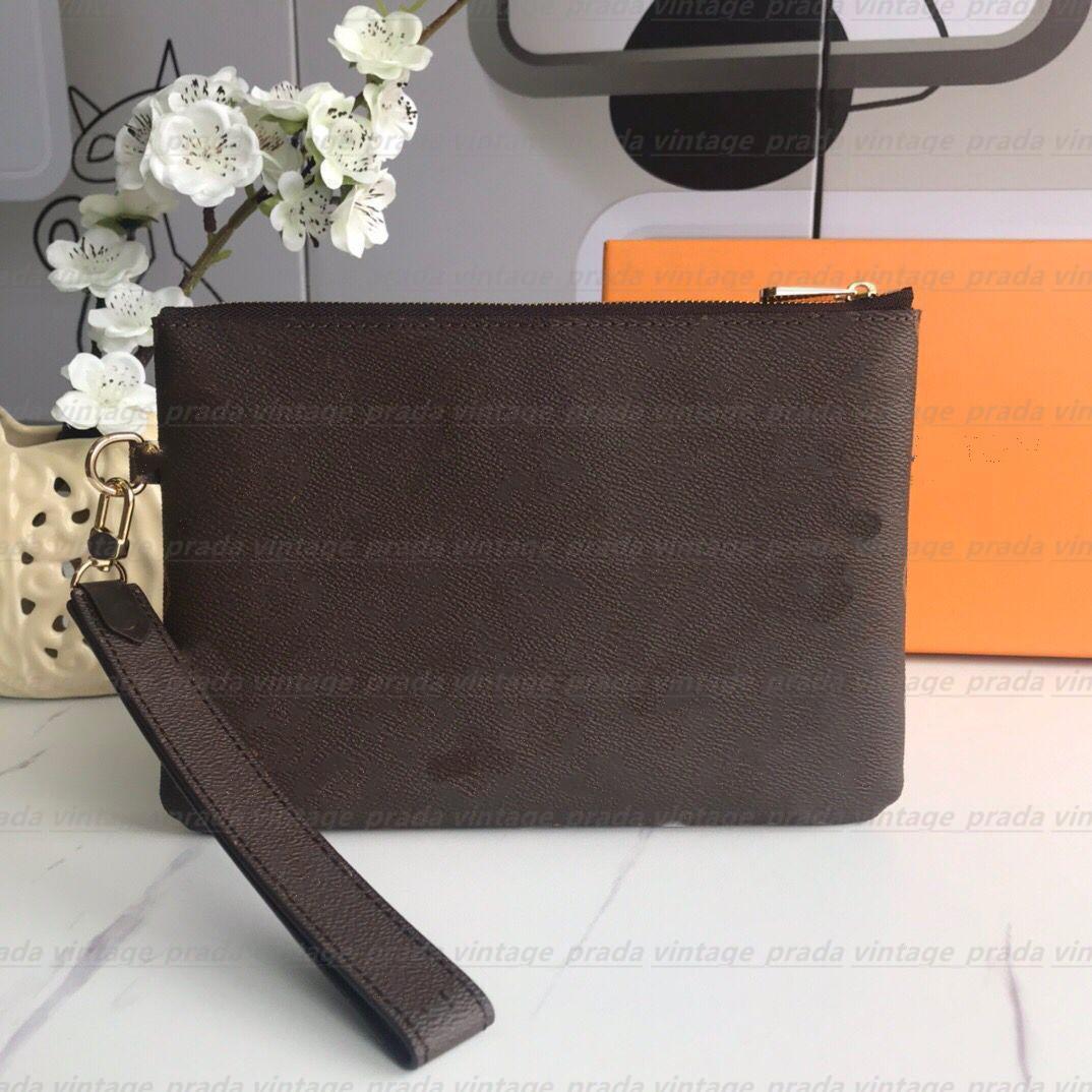 Fashion leather clutch wash wallet Women's men famous handbags tote crossbody Cosmetic Bags Luxury Designer nylon wallet Camera Cases card p