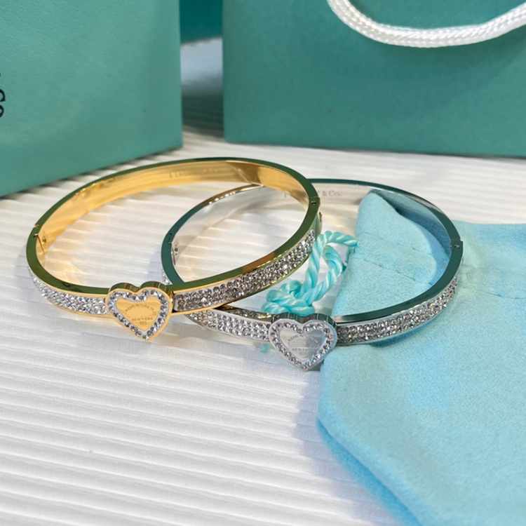 

Classic Bracelets Women Bangle Luxury Designer Letter Bracelet Crystal 18K Gold Plated 925 Silver Plated Stainless steel Wedding Love Gift