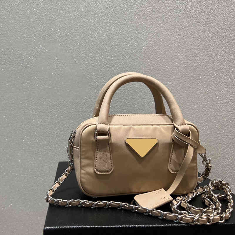 

shoulder bag handbag designer crossbody camera bags women cute chain tote Luxury Nylon Shopper Crossbody Messenger Bags Vintage Purses 220922, Pbag pink