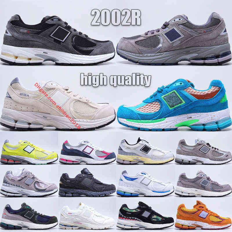 

With Shoes Box Running Shoes Outdoor Sneakers M200R Protection Pack Rain Water Black Camo Light Grey Bone Light Aluminum Top 2002R Men Women, 005 dark grey