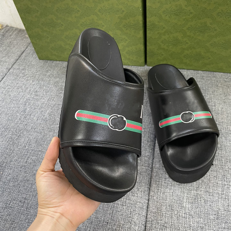 

Designer Sandals Thick Soled Anti Skid Fashion Slippers Women Beach Indoor Heightening Casual Shoes Flip-flops 35-41