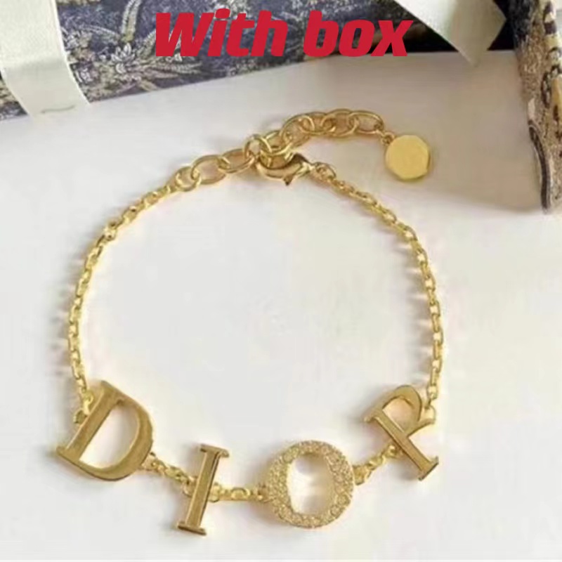 Jewelry Luxury Bracelet bangle Designer Bracelets Letters bangles Womens Metal Personality Creative Fashion D letter Chain Copper Valentines Day