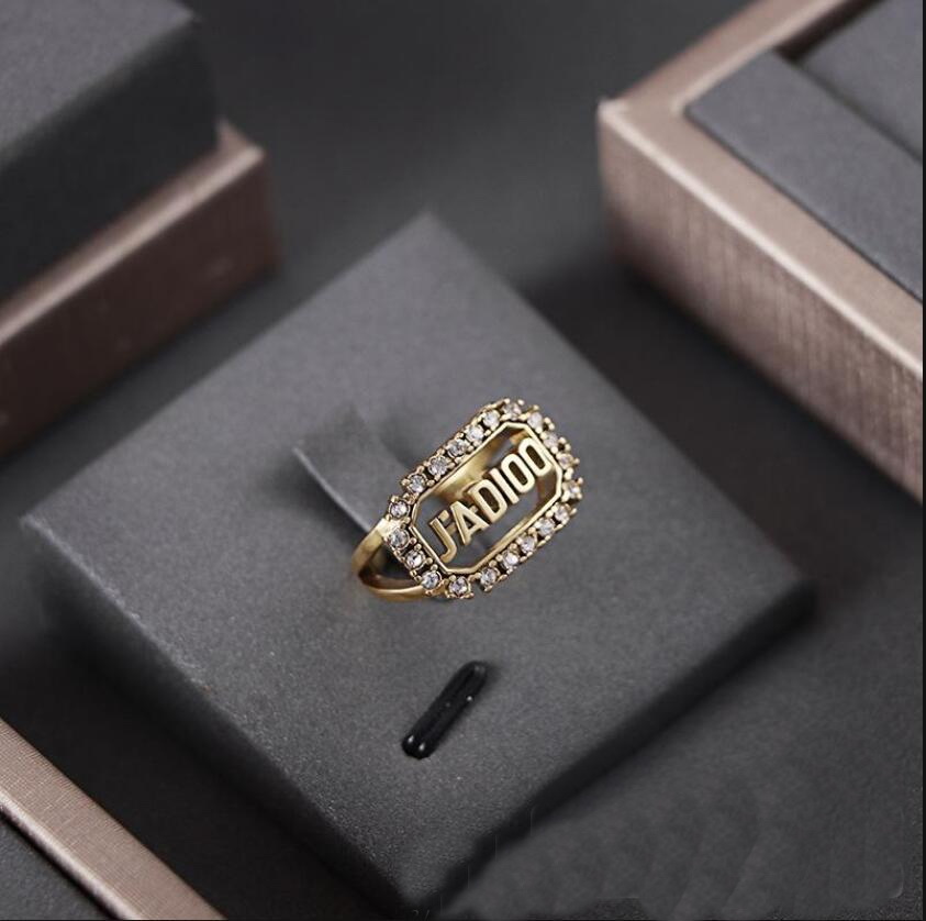 

New designed women's Wedding Ring D Letter colored crystal Rings Vintage Brass 18K Gold Plated ladies Rings Designer Jewelry R-384