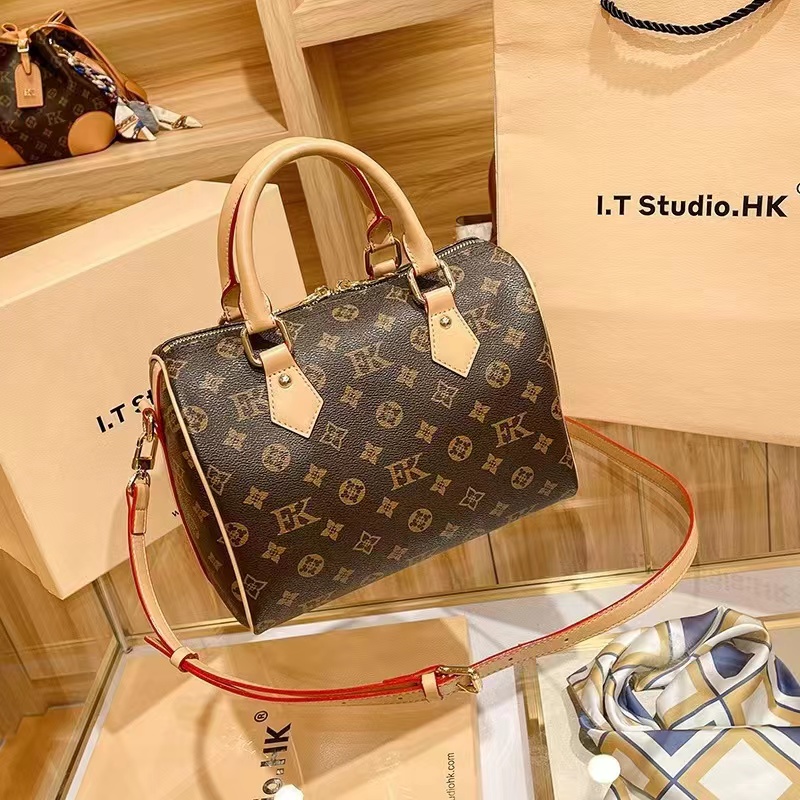 

Designer Ladies Crossbody Travel Bag Classic Style Fashion Shoulder Bags Ladies Handbag Handbag Speedy with Key Lock, Bubble bag