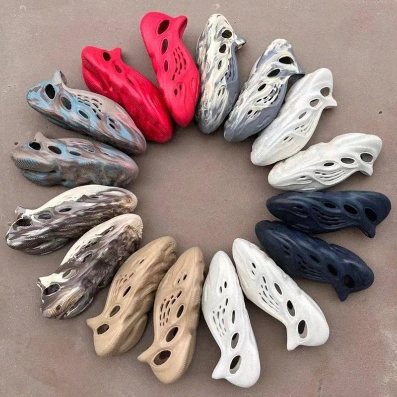 

2022 Foam Runner Sandals Man Woman Sipper Vermillion Mineral Blue Onyx Pure Ochre RUNR Bone Resin Clog Desert Ararat Slides men Famous shoes, 17