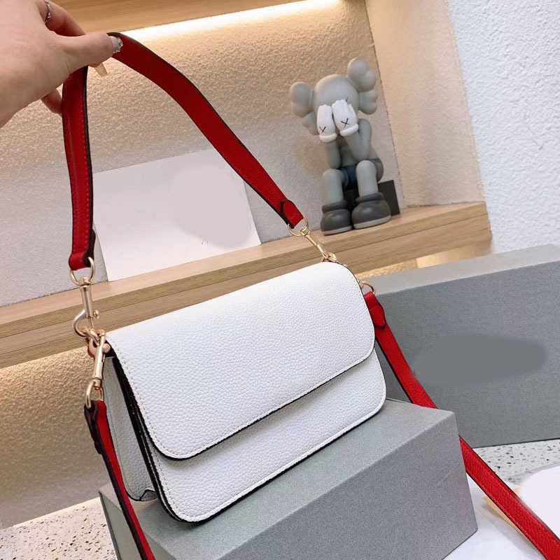 

Shoulder Bags Crossbody Bags Women Totes Cherry baguette Leather Designer Handbags Messenger Bags Purses Ladies Wallets with 2 straps 220625, Red
