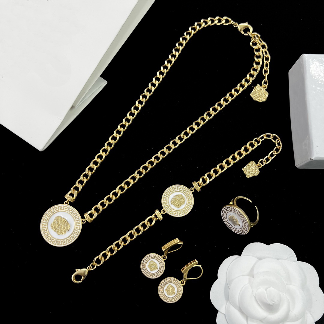 

18K Gold Plated Jewelry Necklaces Bracelet Earring Rings Set Greece Meander Pattern Resin Banshee Medusa Head Portrait pendant Birthday Festive Party Gifts MS3 ---001, Golden