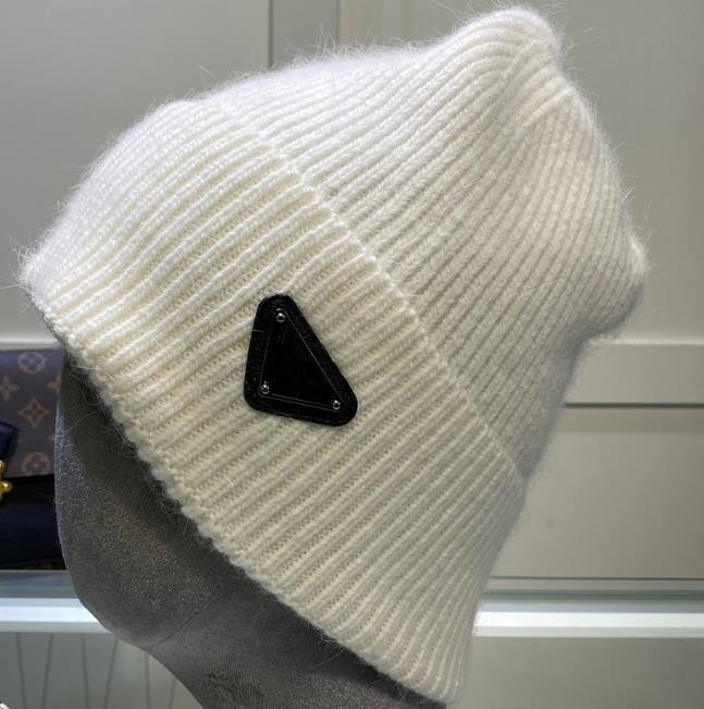 

Highest version beanies hats Men and women models bonnet winter beanie knitted wool hat plus velvet cap skullies Thicker mask Fringe hats Top real hair ball, C-mk-12