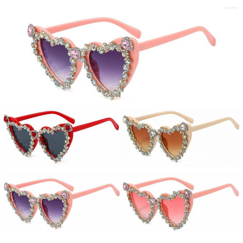 

Sunglasses Retro Hip Hop Shining Love Heart Heart-Shaped Diamond Sun Glasses For Women