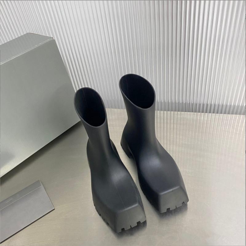 

2022 Fashion Summer Rain Boots Rubber Trooper Boot 22ss Rainboot Platform Square Toe Tire High Heels Chunky Women Men Outsole Mid Long, Black