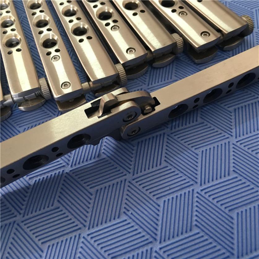 

Special Offer Benchmade balisong BM42 Knife BM40 BM41 BM42S BM43 BM46 BM47 BM49 adjustable jilt -swinging folding camping Kniv264M