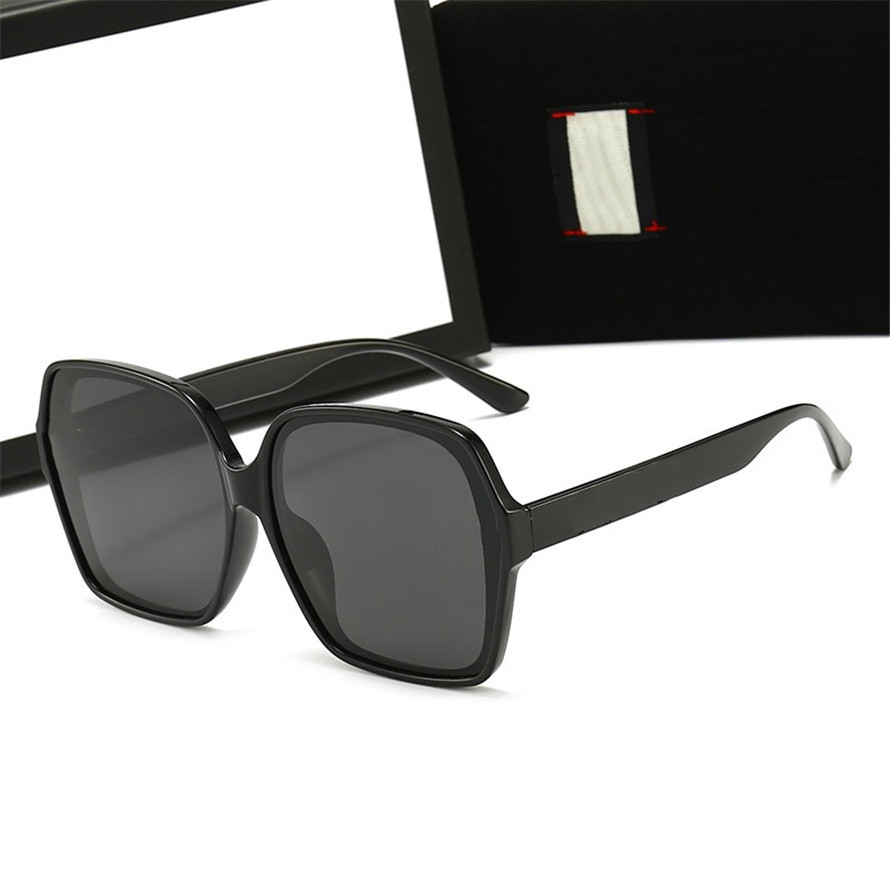 

Luxury Sunglasses classic designer polarized glasses male and female Pilot Sunglasses Full PC frame with box