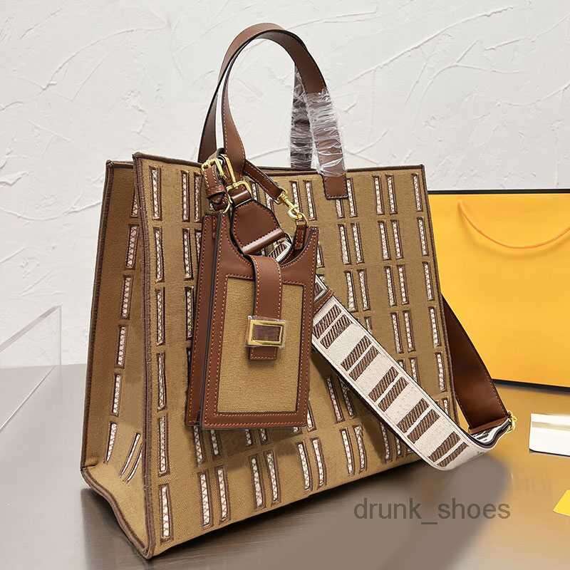

Evening Bags Large Capacity Shopping Tote Bag Shoulder Bags Handbag Women Spring Series Classic Letter Canvas Totes Purse Zipper Mobile Phone Pocket Wallet