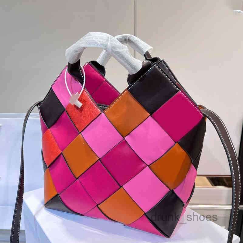 

Evening Bags High Capacity Colorful Woven Basket Woven Beach Totes Weaving Handbag Women Designer Bucket Crossbody Shoppers Bag, Sky blue