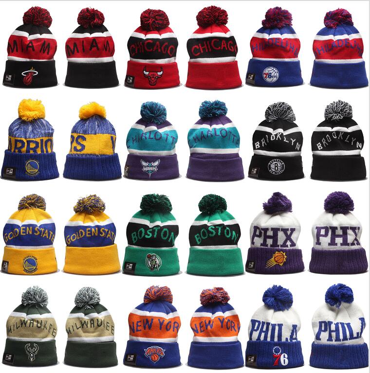 

2022 Men's Basketball Green Color Knitted Beanie Cap Sport BOS. Striped Sideline Cuffed Pom Beanie Hats Men Women Bonnet Beanies Skull Hat Yan01