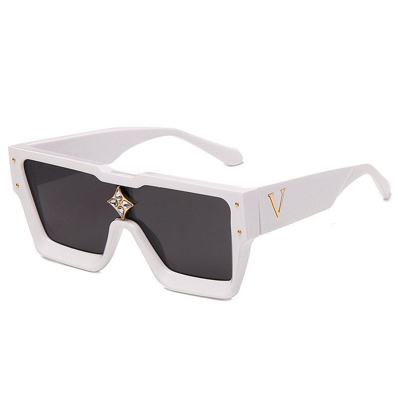 

Designer new 2023 womens mens Black Cyclone Mask Sunglasses Fashion brand Couple Sunglasses Women Mens Original sunglasses