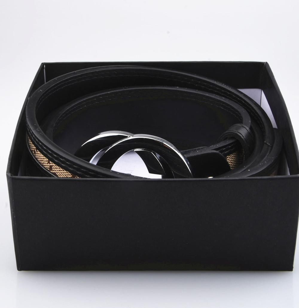 

Designer Belts Men Women Leather Jeans Belt Smooth Buckle Casual Buckle