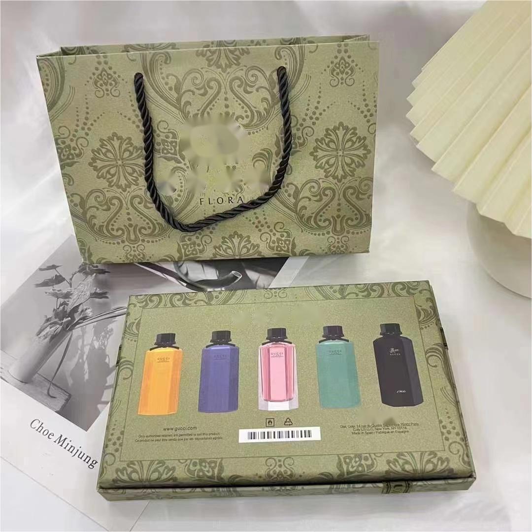 

Perfume glass bottle water dance gift box five piece set with gift bag