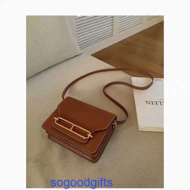 

Womens Roulis's Designer Herme Bags Genuine Leather With Strap Shoulder Handbags 2022 new fashion space tofu bag pi, Black