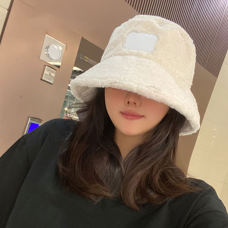

Spring autumn winter women designer hat with letter brim 2022 fisherman hat knitted wool thickened mask