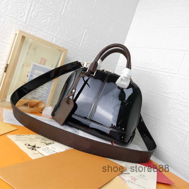 

Evening Bags Handbag Women Tote Miroir Shell Bag Fashion Crossbody Bags Painted Cowhide Leather Letter Printing Detachable Belt M54785Multi