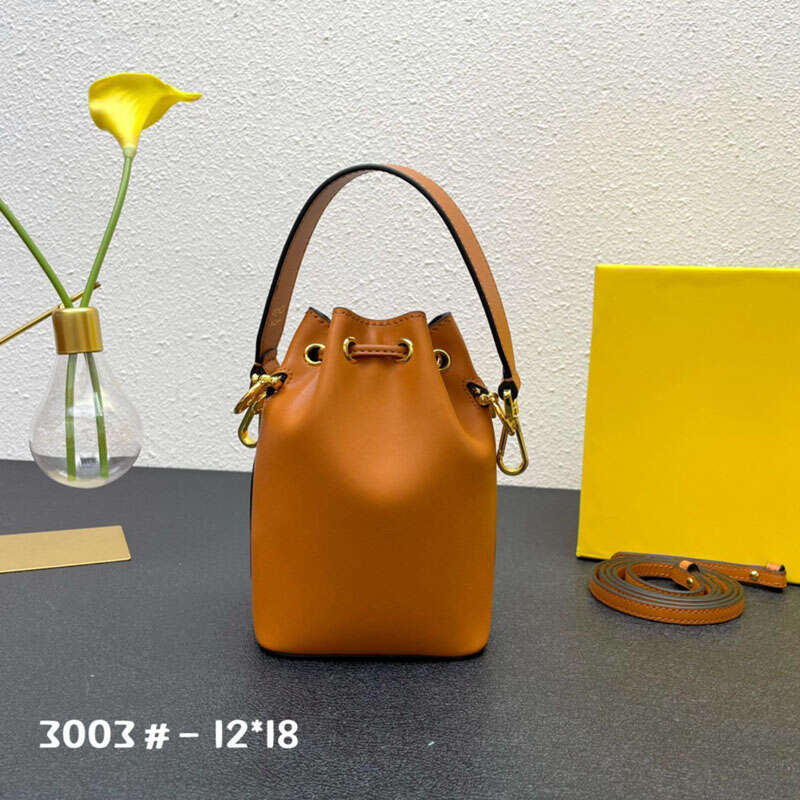 

Evening Bags Fashion Designer Bag Woman Cowhide printing embossing Luxury Handbags Mini The Tote bag Shoulder Handbag Crossbody women Casua, 1#3003# size12x18x10cm
