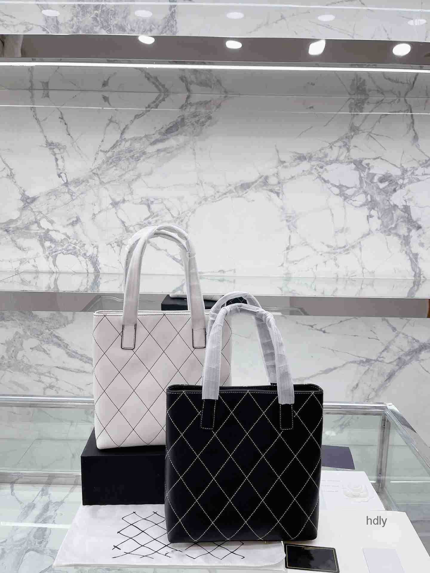 

Evening Bags Classic C Ladies Handbags Designer Bags Luxury Shoulder Crossbody Advanced Large Capacity Fashion Versatile, Black