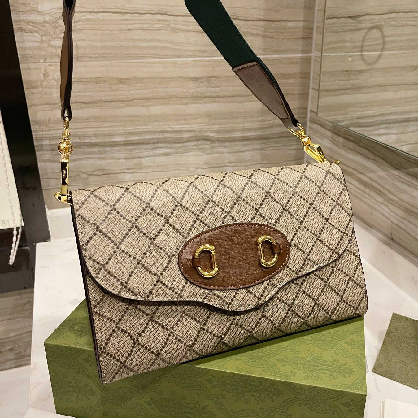 

pochette bag envelope bag shoulder flap Bags Luxurys Top designers Lady high Quality 2022 Women handbag Fashion handbags mother cossbody Clutch wallet to, Picture color with logo 26x18 cm