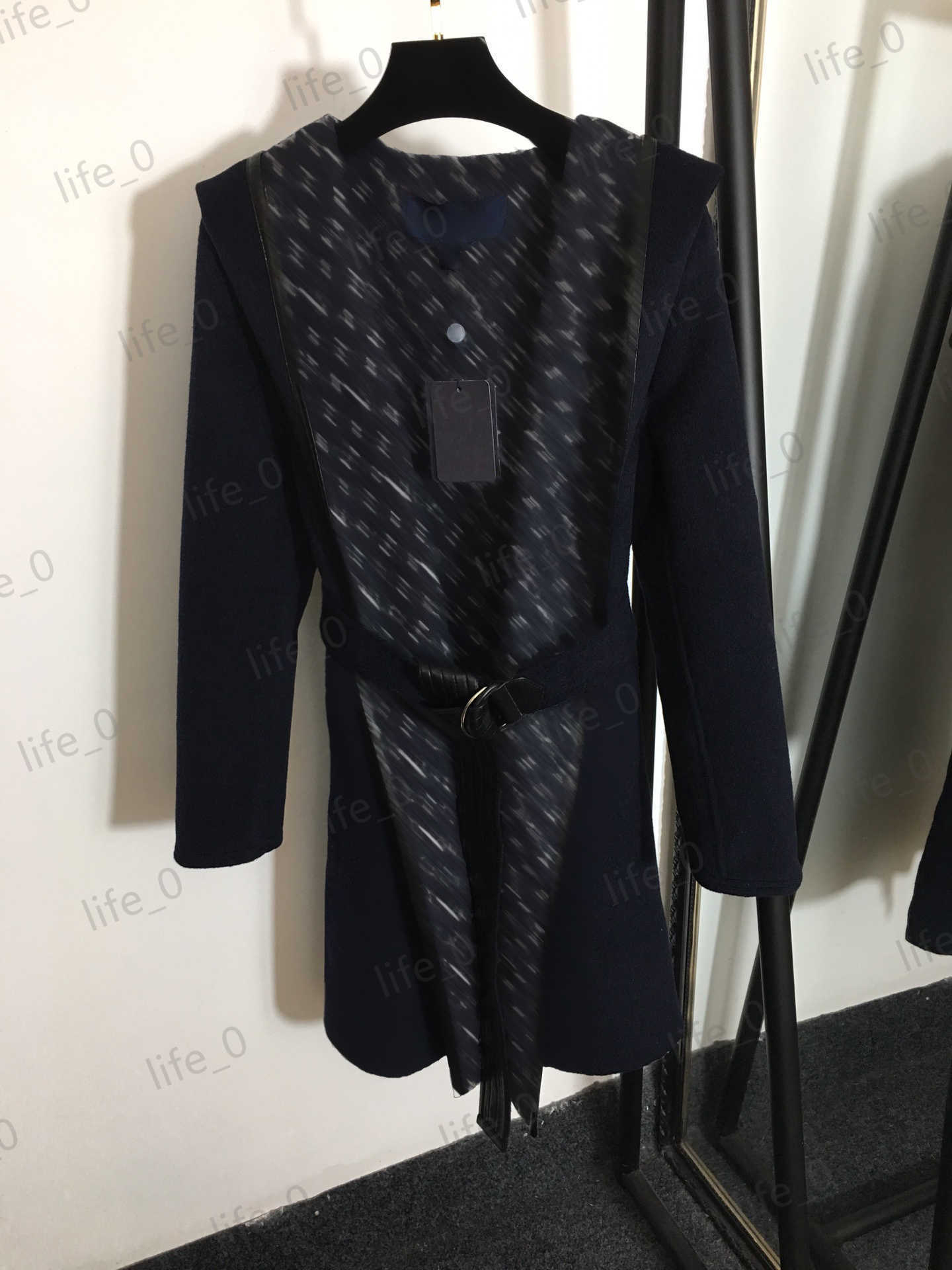 

Branded Women Wool Coat Lapel Printed Lining Hooded Jacket Wool Blends Lace Up Waist Slim Fit Warm Fashion Designer Womens Coats