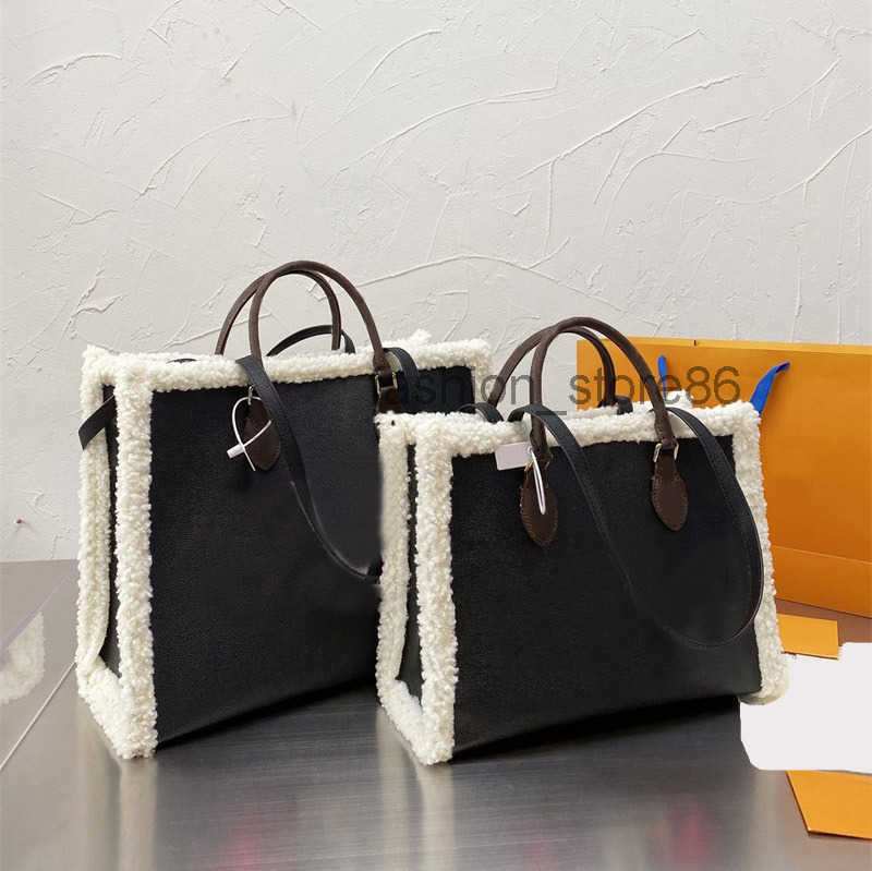 

evening Bags Designer Bags autumn winter Teddy series Tote Bag foreskin Plush large shoppingbag women shoulder handbag, Black